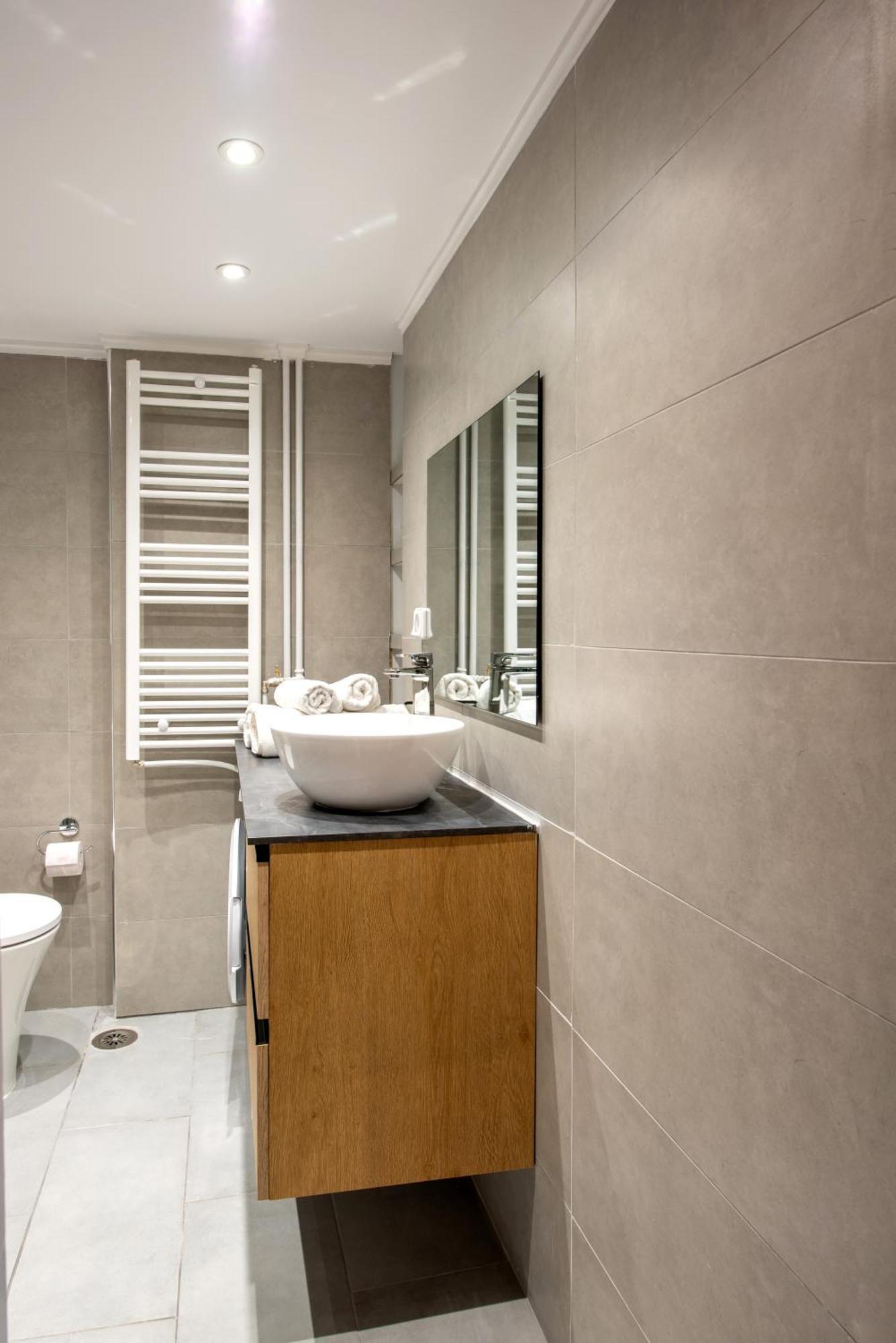 Spacious And Modern One Bedroom Apartment Athen Eksteriør billede